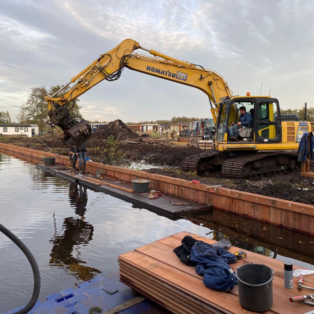 Komatsu PC 160 project damwand