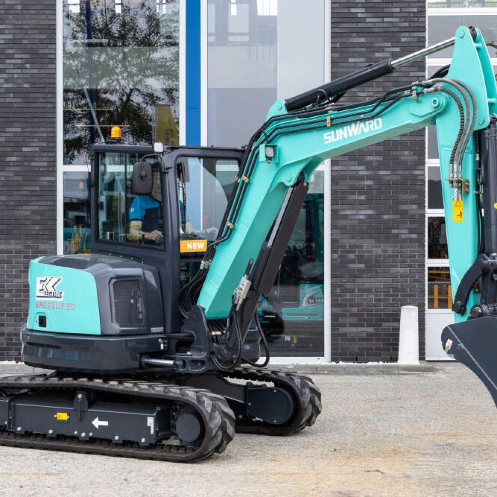 Sunward SWE60UFED losstaand (2)