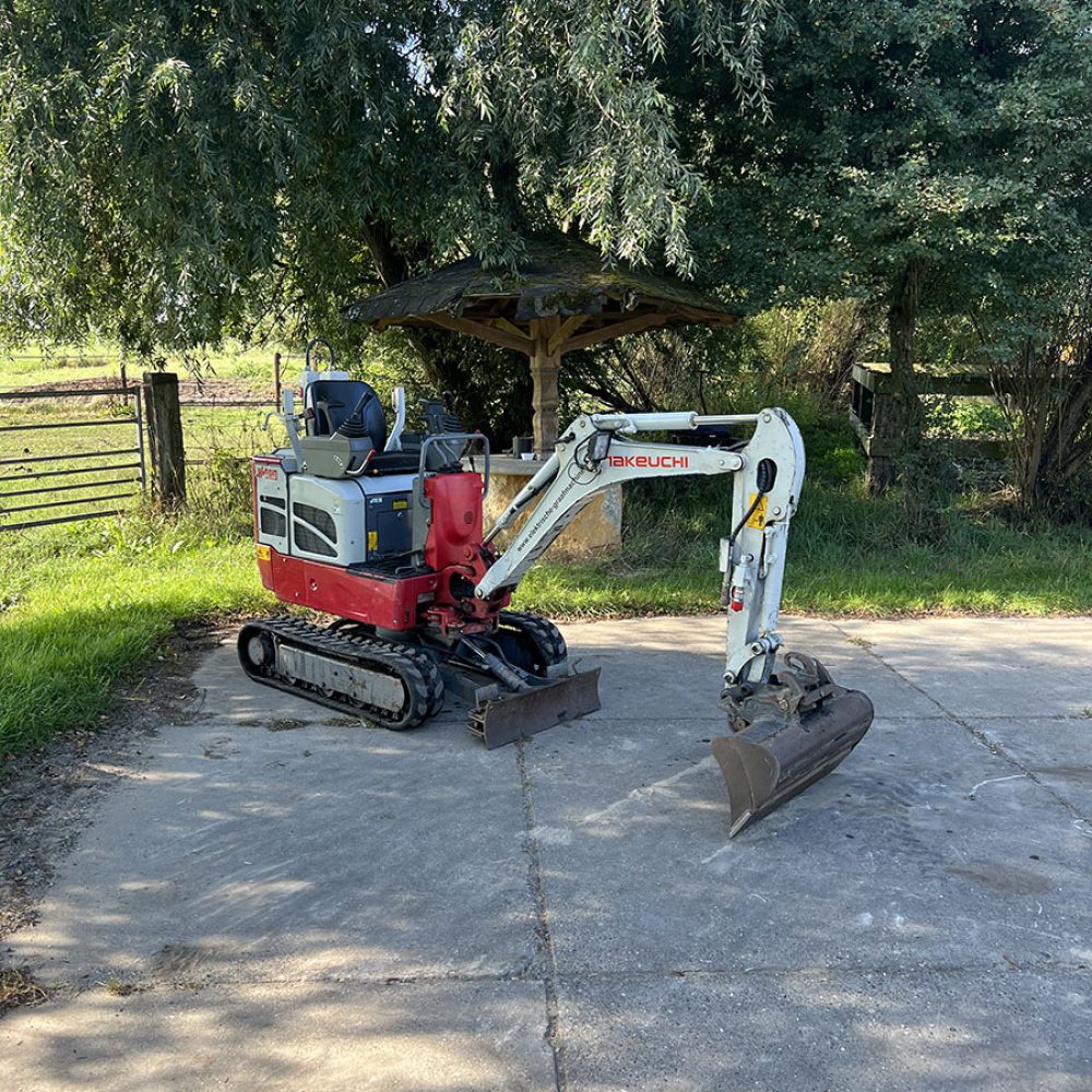 Takeuchi-TB-210-elektrisch